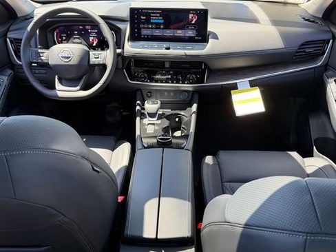 New 2026 Nissan Rogue Platinum AWD/4WD image 24