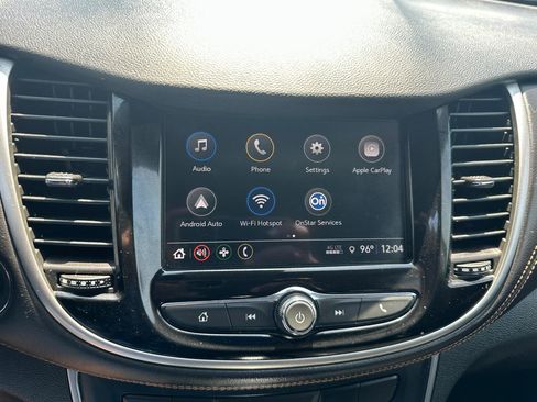 Used 2018 Chevrolet Trax LT w/ Redline Edition FWD image 21