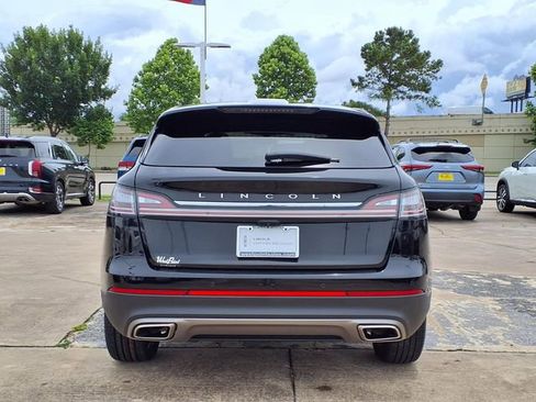 Used 2023 Lincoln Nautilus Reserve w/ Equipment Group 201A FWD image 22