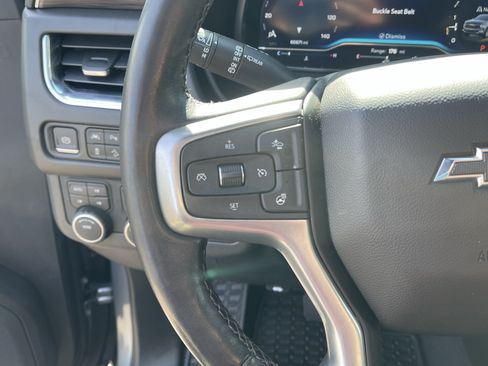 Used 2022 Chevrolet Tahoe Z71 w/ Luxury Package AWD/4WD image 23