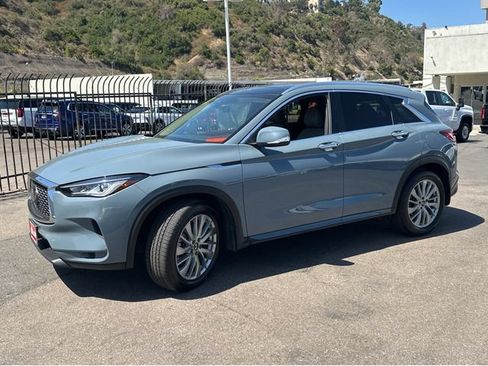 Used 2023 INFINITI QX50 Luxe FWD image 10