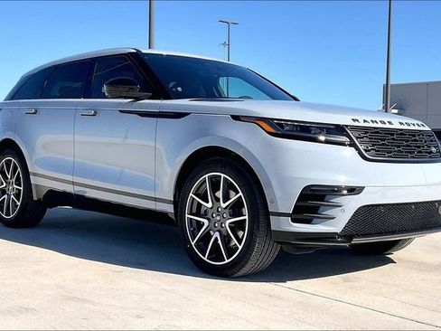 New 2026 Land Rover Range Rover Velar Dynamic SE image 2