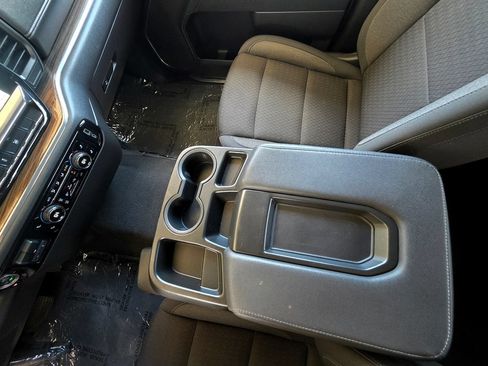 Used 2025 Chevrolet Silverado 1500 LT AWD/4WD image 38