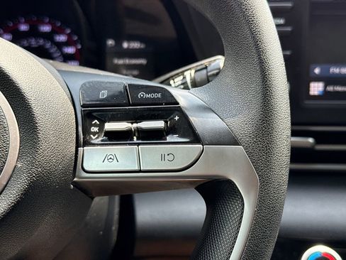 Certified 2021 Hyundai Elantra SEL FWD image 27