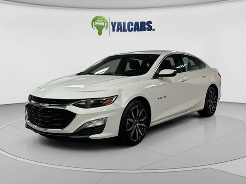 Used 2020 Chevrolet Malibu RS image 1