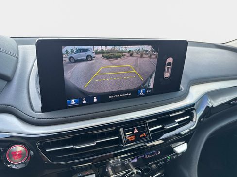 Used 2026 Acura MDX w/ Technology Package FWD image 27