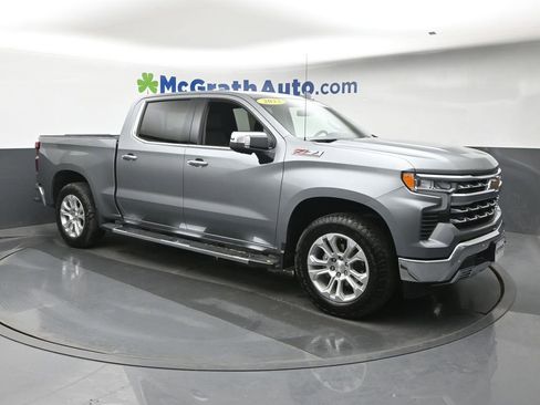 Used 2023 Chevrolet Silverado 1500 LTZ AWD/4WD image 2