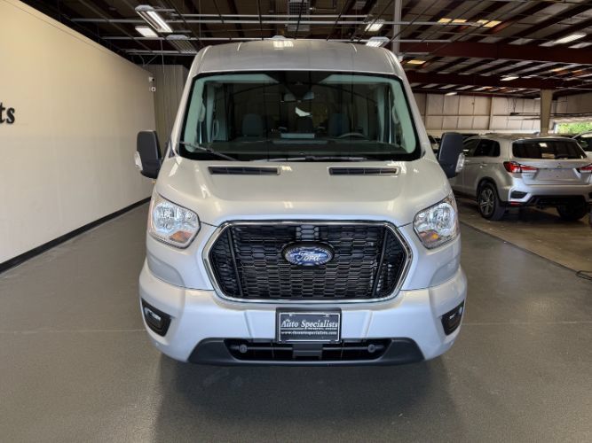 Used 2022 Ford Transit 350 XLT RWD image 8