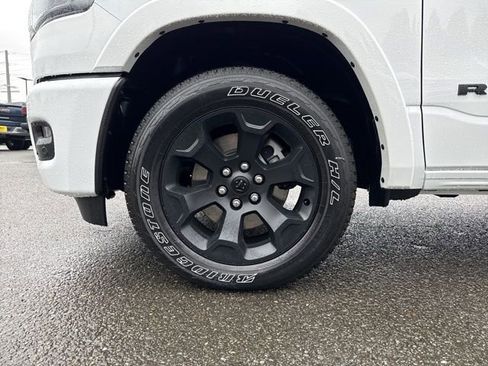 New 2026 RAM 1500 Big Horn AWD/4WD image 9
