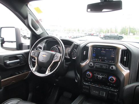 Used 2021 Chevrolet Silverado 2500 High Country w/ Z71 Off-Road Package image 26