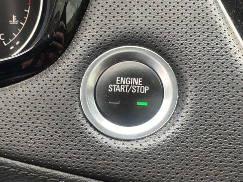 Used 2023 Cadillac XT5 Premium Luxury image 34