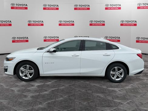 Used 2024 Chevrolet Malibu LT FWD image 8