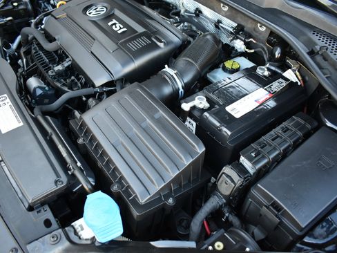 Used 2017 Volkswagen GTI S image 46