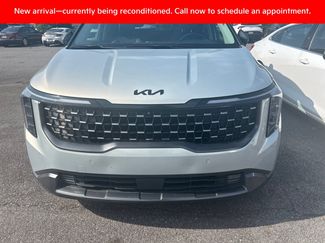 Used 2025 Kia Carnival SX Prestige FWD video 1