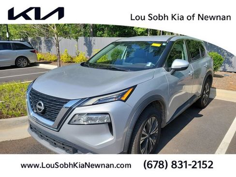 Used 2022 Nissan Rogue SV AWD/4WD image 1