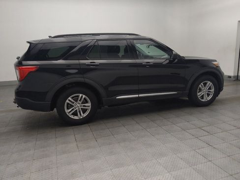 Used 2022 Ford Explorer XLT w/ Equipment Group 202A AWD/4WD image 10
