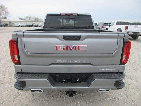 New 2026 GMC Sierra 1500 Denali w/ Denali Reserve Package AWD/4WD image 6