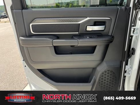 New 2026 RAM 2500 Big Horn AWD/4WD image 14