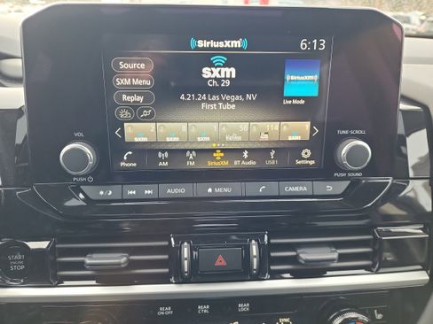 New 2025 Nissan Pathfinder SV image 17