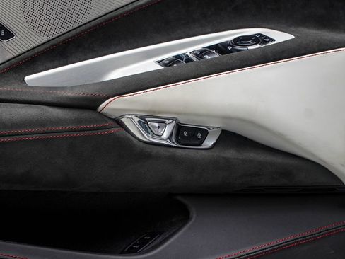 Used 2023 Chevrolet Corvette Stingray Premium Conv image 43