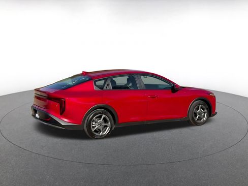 Used 2025 Kia K4 LXS image 14