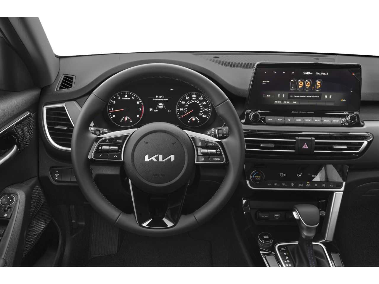 Used 2023 Kia Seltos EX AWD/4WD image 4