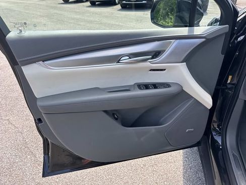 Used 2024 Cadillac XT5 Premium Luxury w/ Technology Package FWD image 23