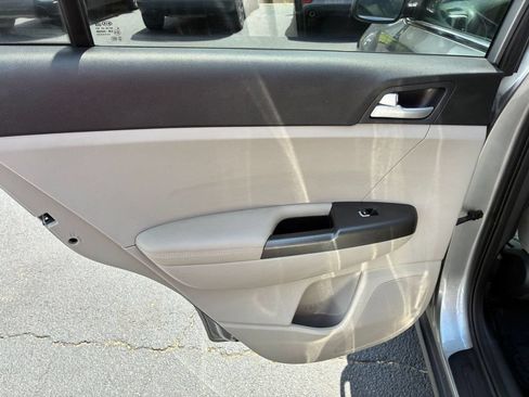 Used 2020 Kia Sportage LX FWD image 22