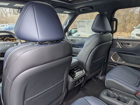 New 2026 INFINITI QX80 4WD image 28