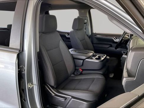 Used 2023 Chevrolet Silverado 1500 RST AWD/4WD image 19