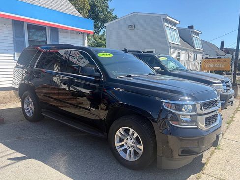 Used 2019 Chevrolet Tahoe LT w/ Max Trailering Package AWD/4WD image 3