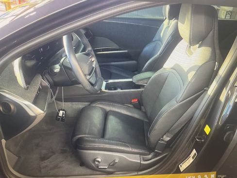 Used 2024 Lucid Air Pure image 6