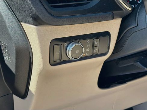 Used 2020 Ford Escape SEL AWD/4WD image 10