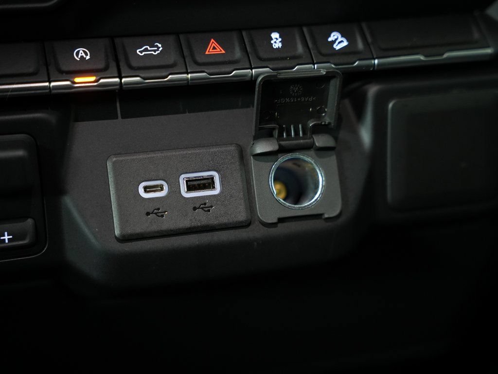 Used 2019 Chevrolet Silverado 1500 RST w/ All-Star Edition AWD/4WD image 27