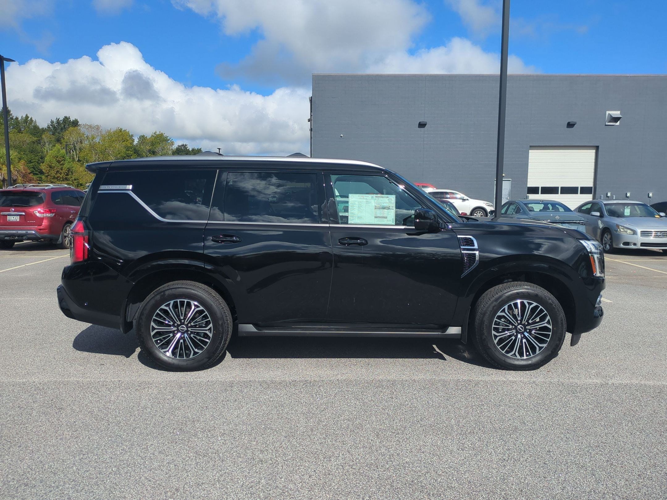 New 2026 Nissan Armada SL w/ Captain's Chari Seat Package AWD/4WD image 2