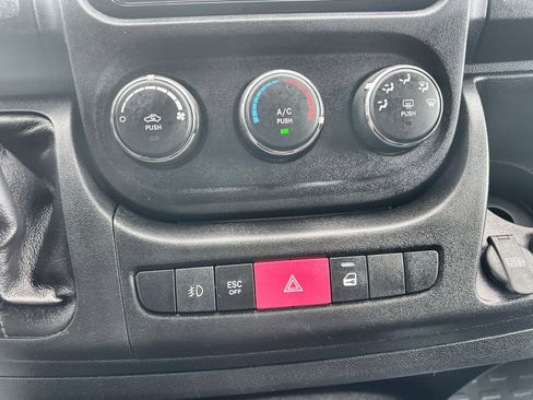 Used 2021 RAM ProMaster 1500 w/ Convenience Group image 28