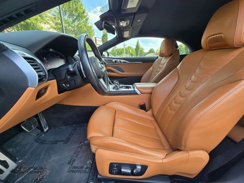 Used 2022 BMW 840i xDrive Convertible AWD/4WD image 23
