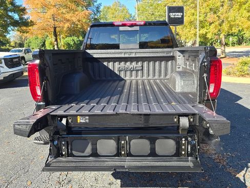 New 2026 GMC Sierra 1500 Denali image 4