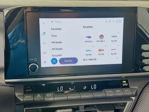 Certified 2025 Toyota Camry SE w/ Convenience Package FWD image 15