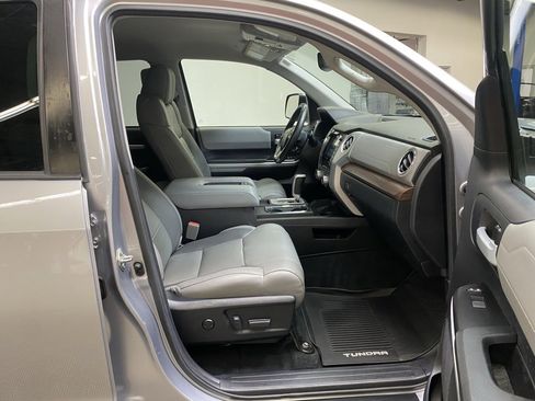Used 2021 Toyota Tundra Limited image 16