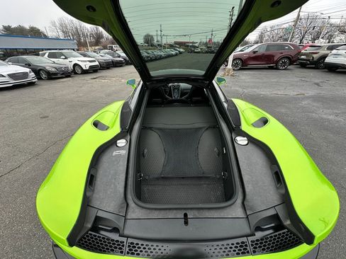 Used 2021 McLaren GT image 25