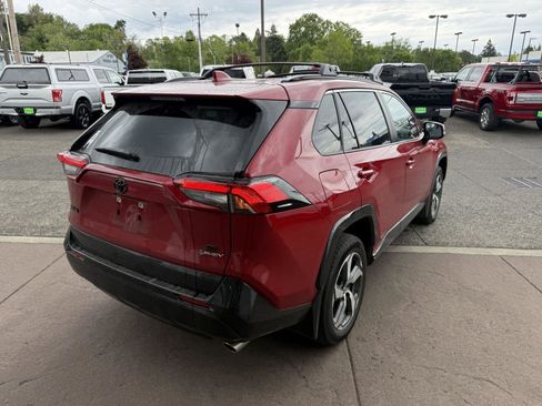 Certified 2025 Toyota RAV4 SE w/ Weather & Moonroof Package AWD/4WD image 9