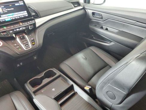 Used 2025 Honda Odyssey EX-L image 16