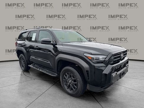 Used 2025 Toyota 4Runner SR5 image 7