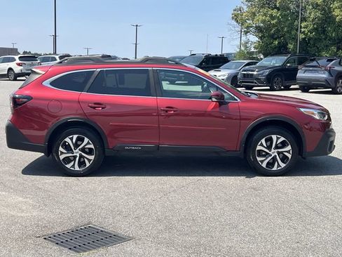 Certified 2022 Subaru Outback Limited AWD/4WD image 14