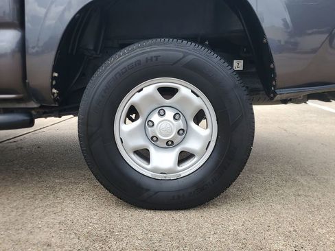 Used 2019 Toyota Tacoma SR w/ SR Convenience Package RWD image 6