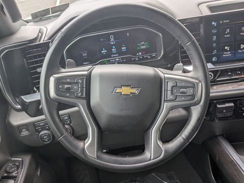 Used 2023 Chevrolet Silverado 1500 LTZ AWD/4WD image 12