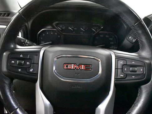 Used 2022 GMC Sierra 1500 Elevation image 17