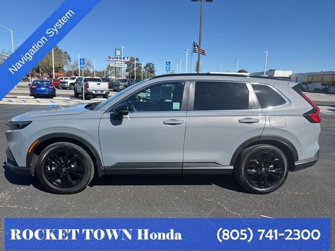 Used 2024 Honda CR-V Sport Touring image 4