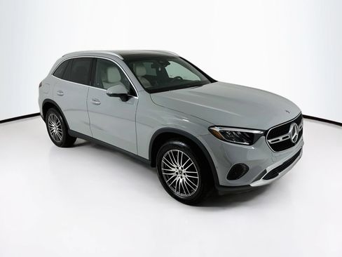 Certified 2026 Mercedes-Benz GLC 300 image 1